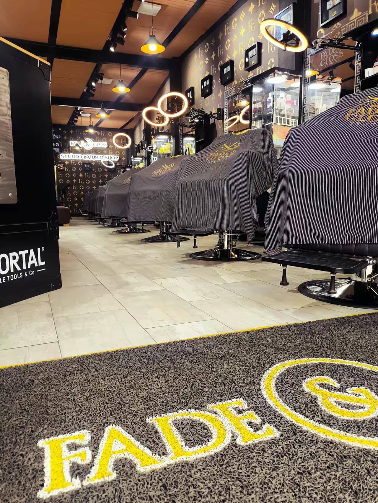 Entrada Fade & Gloss Studios en Soacha